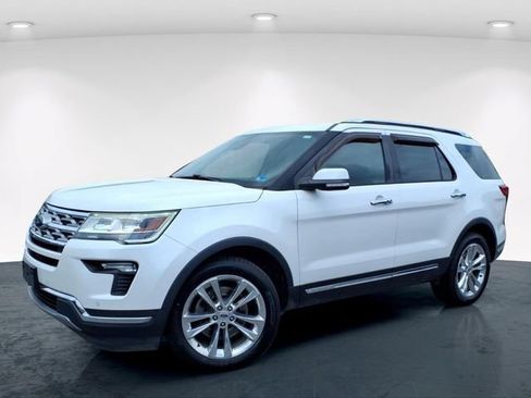 Used 2019 Ford Explorer Limited w/ Ford Safe & Smart Package AWD/4WD image 2