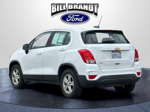 Used 2020 Chevrolet Trax LS FWD image 5