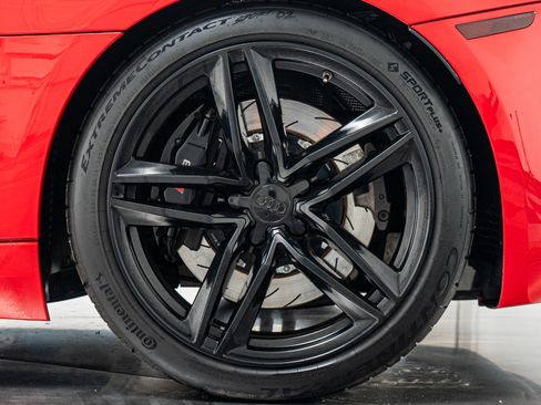 Used 2014 Audi R8 V10 image 11