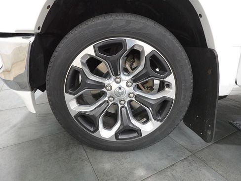Used 2022 RAM 1500 Limited AWD/4WD image 37