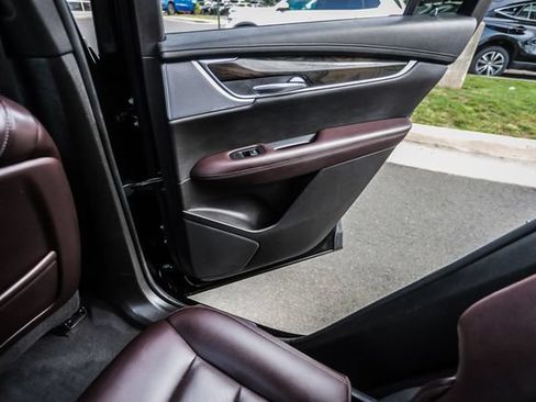 Used 2023 Cadillac XT6 Premium Luxury AWD/4WD image 51