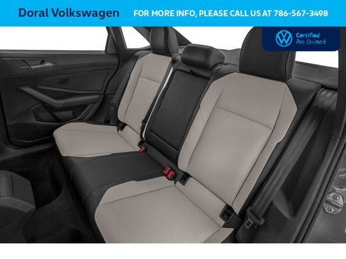 Used 2019 Volkswagen Jetta R-Line image 9