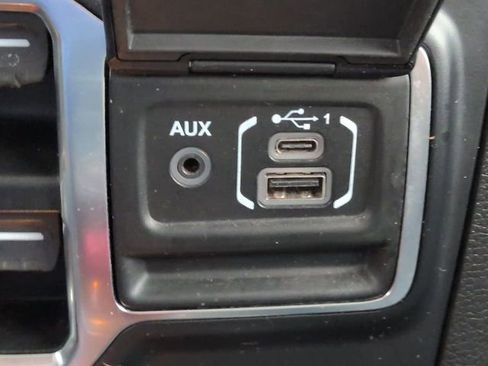 Certified 2019 Jeep Wrangler Unlimited Rubicon image 23