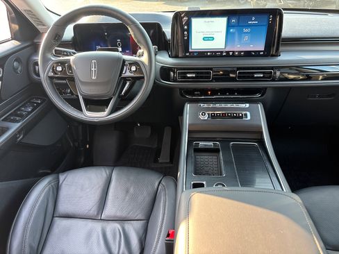 New 2025 Lincoln Aviator Reserve w/ Illumination Package image 30