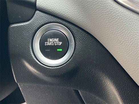 Certified 2022 Chevrolet Equinox LT image 16