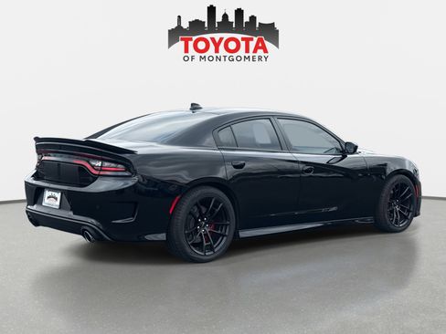 Used 2019 Dodge Charger SRT Hellcat w/ Harman/Kardon Audio Group image 3