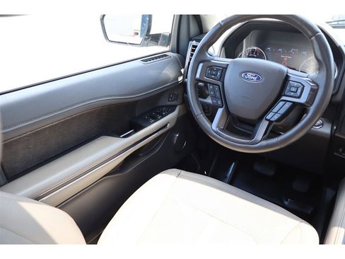 Used 2021 Ford Expedition Limited AWD/4WD image 30