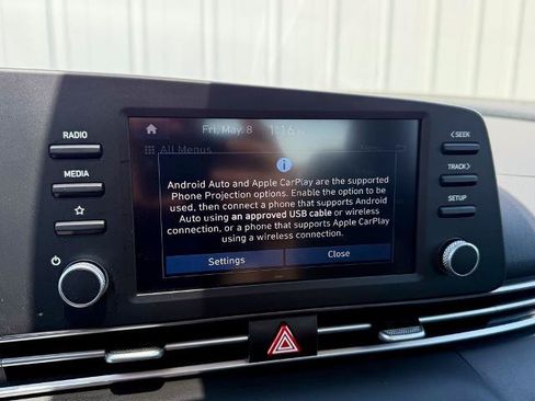 Used 2025 Hyundai Elantra Hybrid FWD image 29