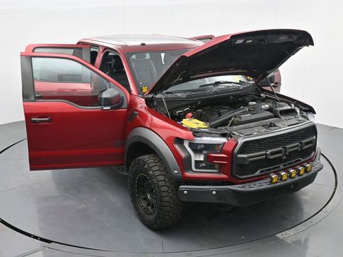 Used 2018 Ford F150 Raptor w/ Equipment Group 802A Luxury image 32