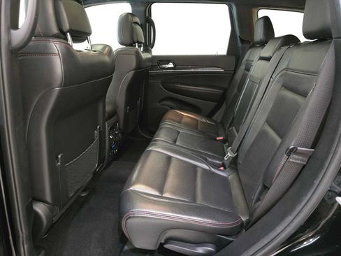 Used 2020 Jeep Grand Cherokee Trailhawk w/ Trailhawk Luxury Group AWD/4WD image 25
