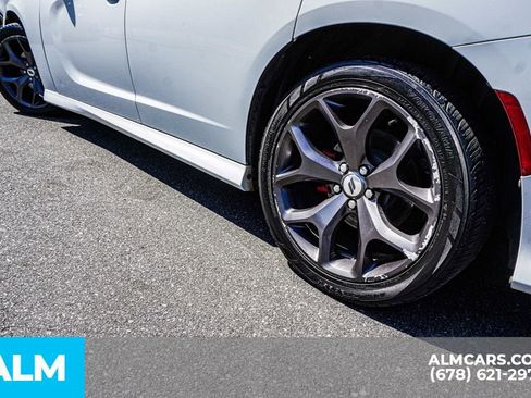 Used 2019 Dodge Charger GT image 17