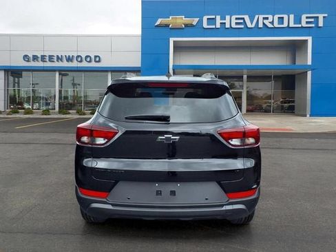 New 2026 Chevrolet TrailBlazer LT w/ Convenience Package FWD image 4