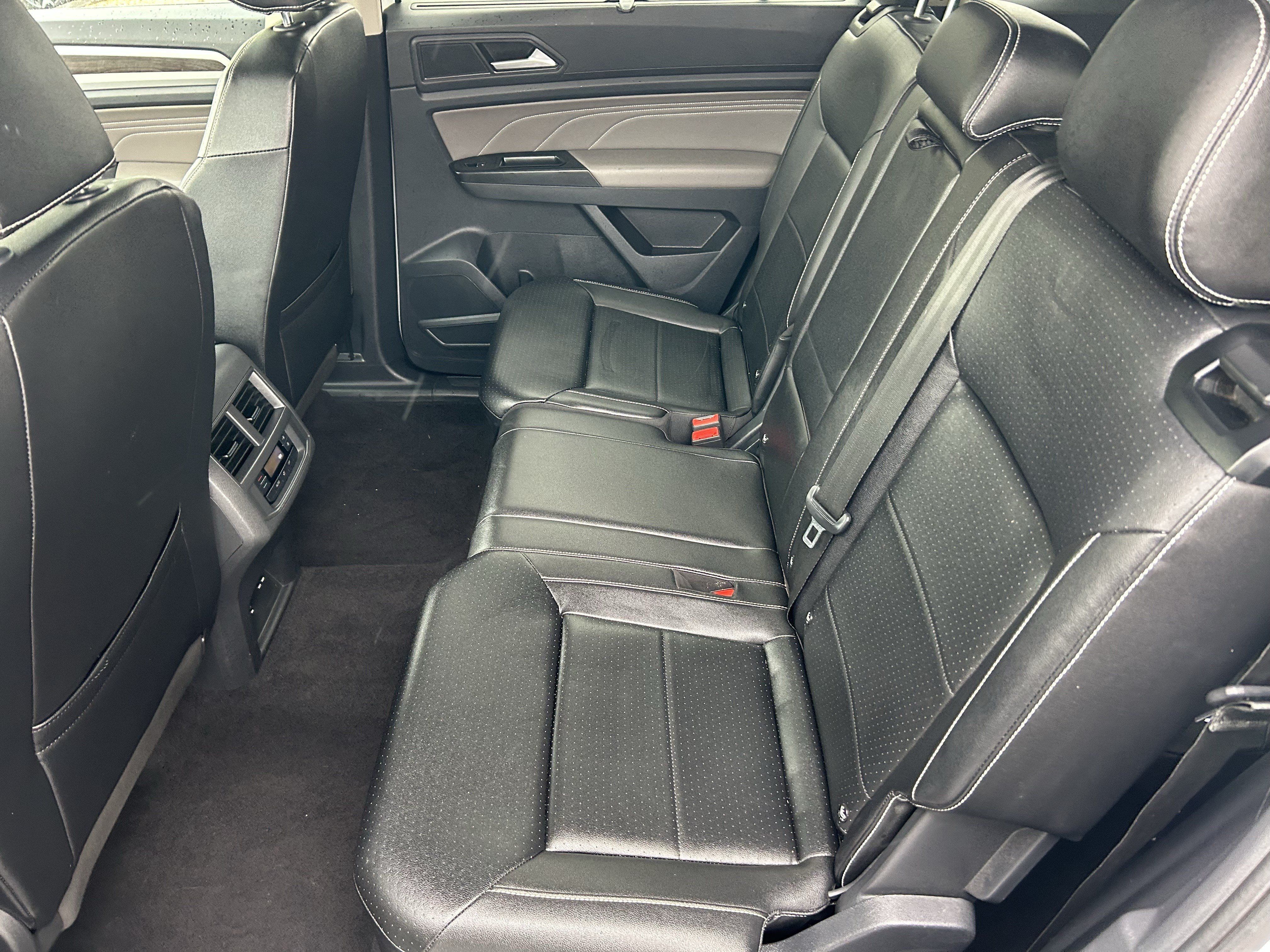 Used 2021 Volkswagen Atlas SE AWD/4WD image 16
