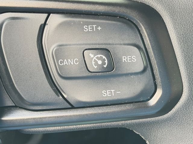 Certified 2023 Jeep Wrangler Unlimited Sport w/ Sun And Sound Package AWD/4WD image 22