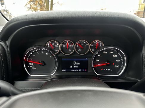 Used 2020 Chevrolet Silverado 1500 LT w/ Convenience Package image 31