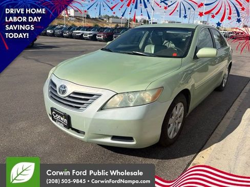 Used 2009 Toyota Camry Hybrid w/ Leather Pkg FWD image 3