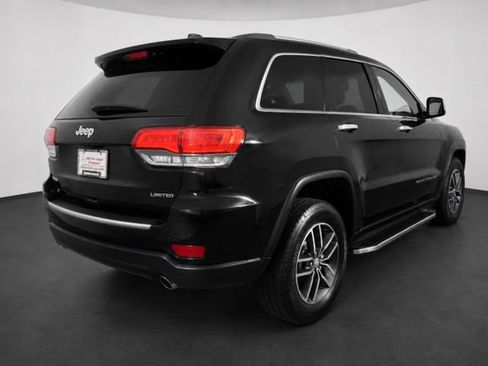Used 2018 Jeep Grand Cherokee Limited AWD/4WD image 4