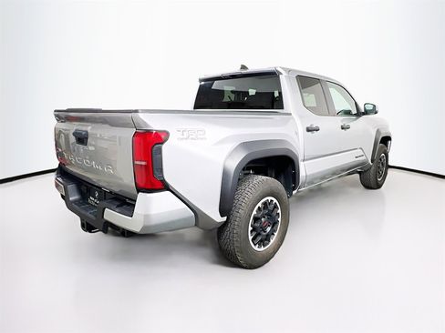 Used 2024 Toyota Tacoma TRD Off-Road image 7