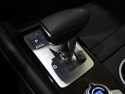 New 2026 Genesis G70 2.5T RWD image 19