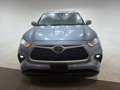 Used 2023 Toyota Highlander L image 5