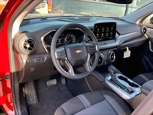 New 2026 Chevrolet Blazer LT w/ Convenience Package image 6