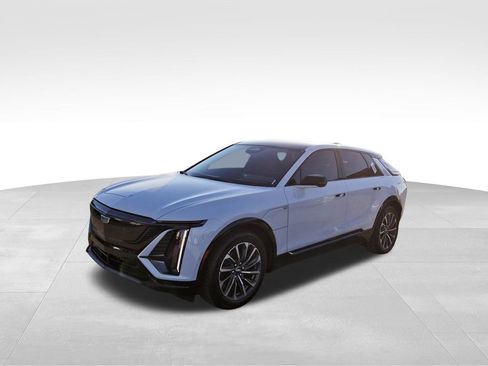 New 2026 Cadillac Lyriq Sport image 2