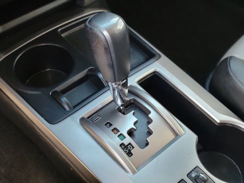 Used 2019 Toyota 4Runner SR5 Premium image 25