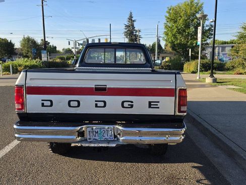 Used 1993 Dodge D/W Truck 250 AWD/4WD image 6