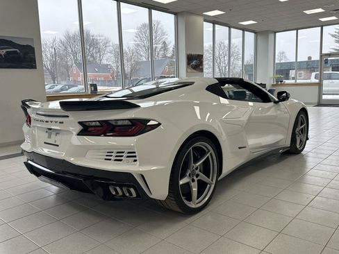 New 2025 Chevrolet Corvette E-Ray w/ ZER Performance Package AWD/4WD image 5