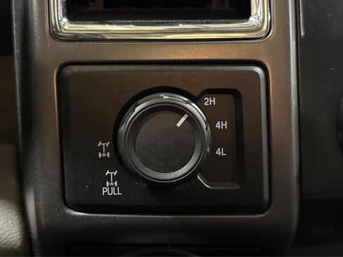 Used 2016 Ford F150 XLT w/ XTR Package image 31