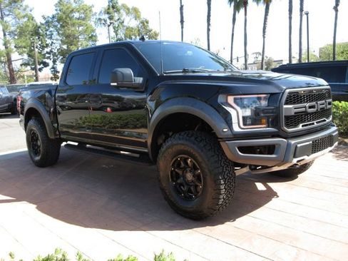 Used 2020 Ford F150 Raptor image 6