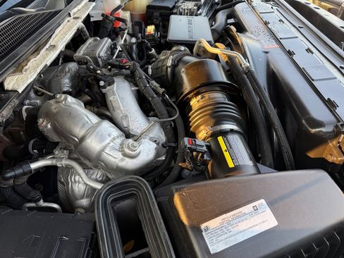 Used 2020 Chevrolet Silverado 3500 LT w/ All Star Edition image 44