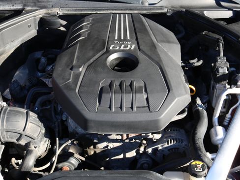 Used 2019 Genesis G70 2.0T Advanced w/ Elite Package image 30