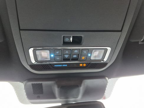 Used 2024 Ford F250 Platinum w/ Tremor Off-Road Package image 48