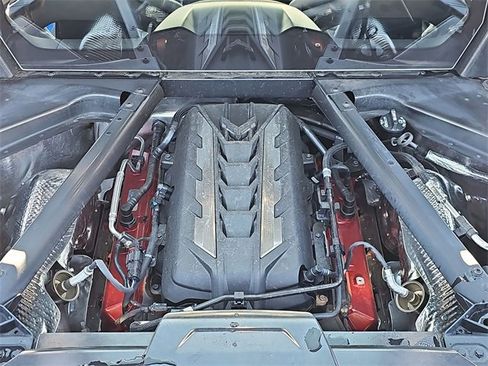 Used 2025 Chevrolet Corvette Stingray Coupe w/ Battery Protection Package image 18