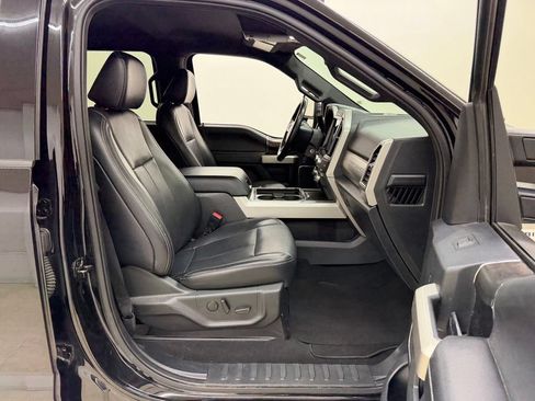 Used 2022 Ford F250 Lariat w/ Chrome Package AWD/4WD image 8