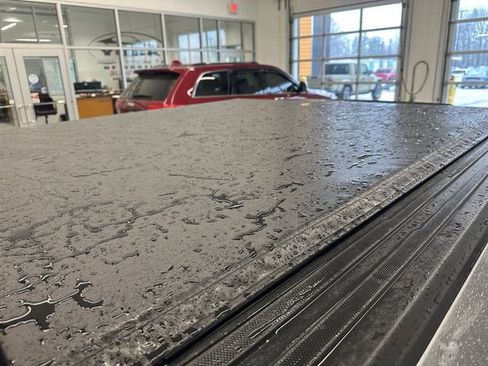 Used 2024 Ford F150 XLT w/ FX4 Off-Road Package image 21