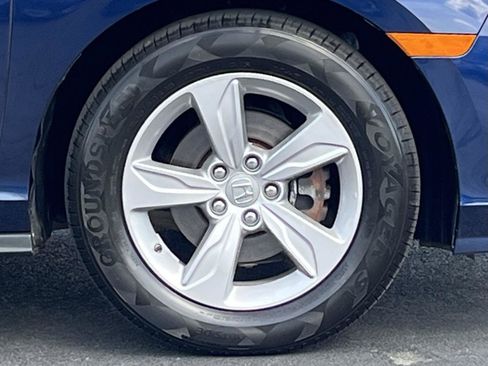 Used 2019 Honda Odyssey EX image 36