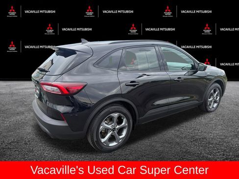 Used 2025 Ford Escape ST-Line FWD image 5