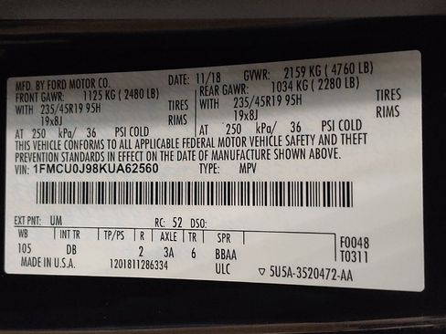 Used 2019 Ford Escape Titanium image 33