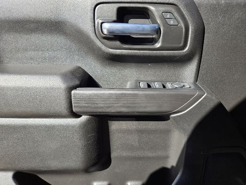 Used 2022 Chevrolet Silverado 1500 Custom Trail Boss w/ LPO, Dark Essentials Package image 25