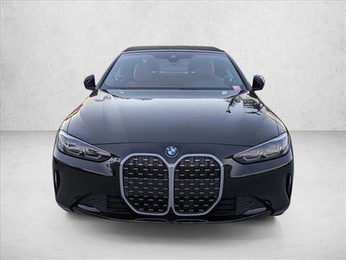 Used 2023 BMW 430i Convertible w/ Premium Package image 2