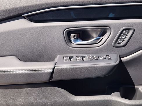 Certified 2025 Honda Pilot EX-L image 23