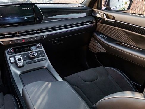 Used 2025 Hyundai Palisade Calligraphy image 25