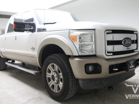 Used 2012 Ford F250 King Ranch w/ King Ranch w/Chrome Pkg AWD/4WD image 7