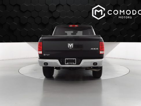 Used 2017 RAM 1500 ST w/ SXT Appearance Group image 4