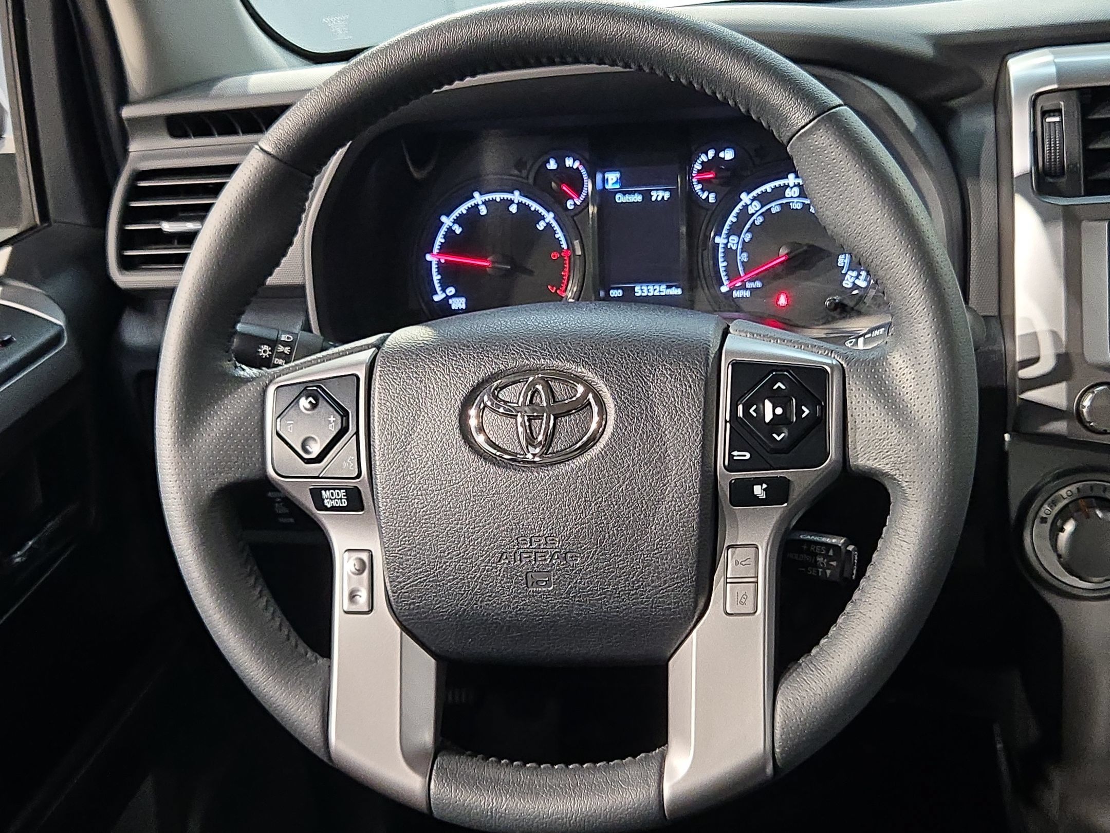 Used 2023 Toyota 4Runner SR5 AWD/4WD image 26