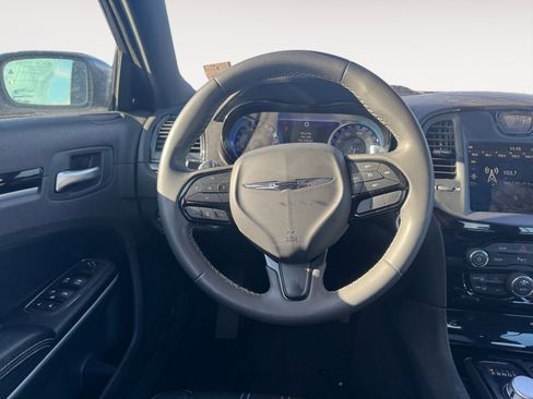 Used 2023 Chrysler 300 S image 12