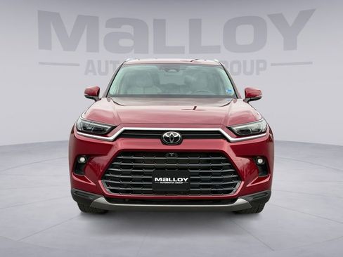 Certified 2024 Toyota Grand Highlander Platinum image 8