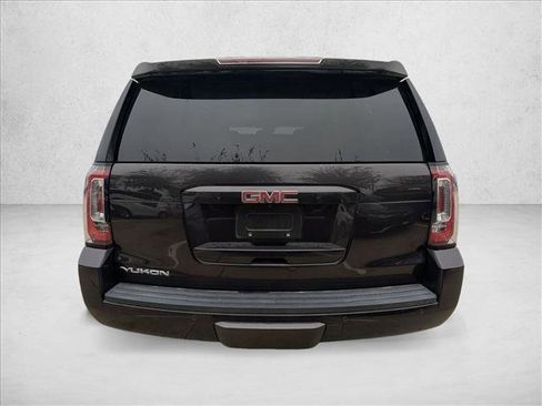 Used 2018 GMC Yukon SLT w/ Open Road Package image 7